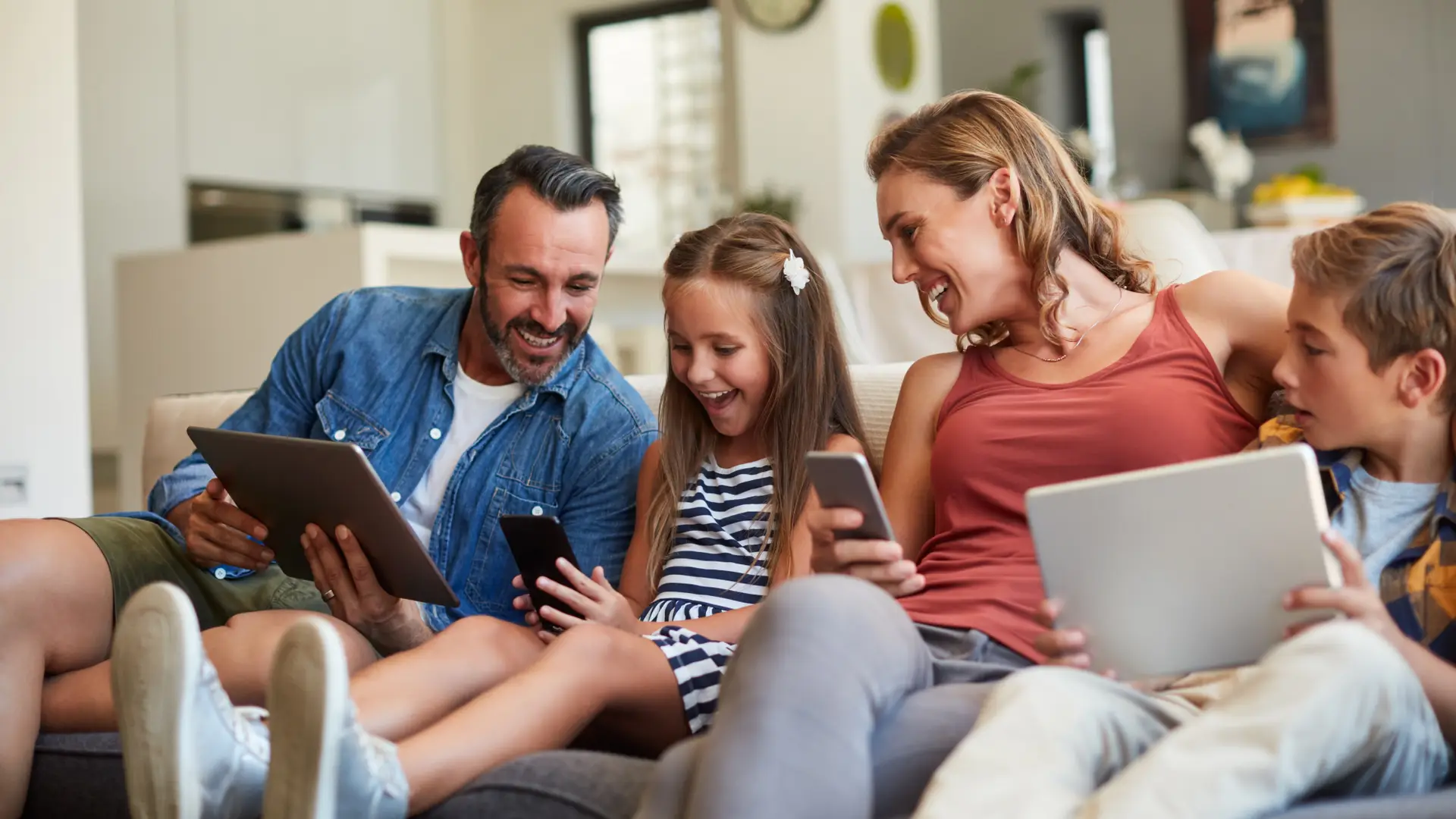 Best Family mobile plans UK 2021