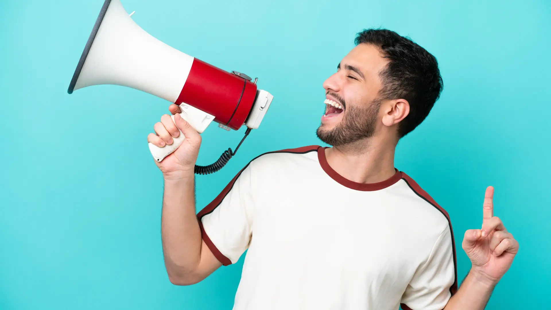 Boy shouting with a megaphone representing Toople reviews